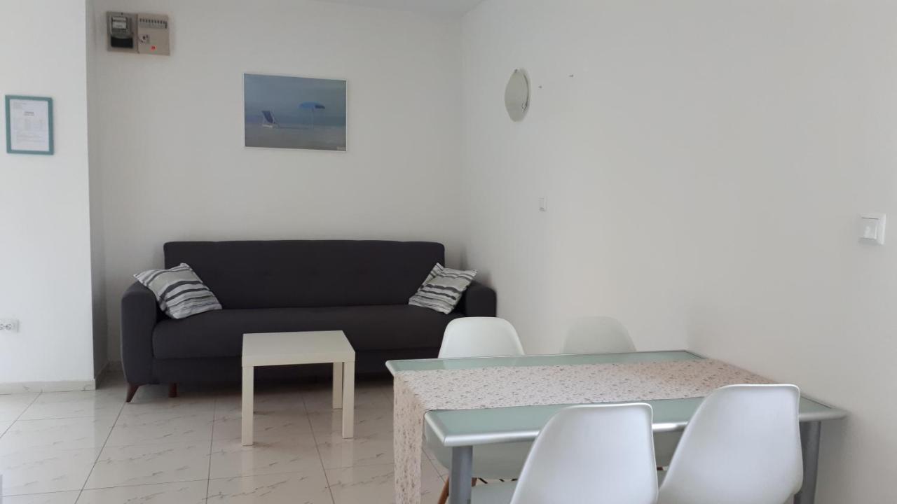 Apartment Pejnovic Malinska Extérieur photo